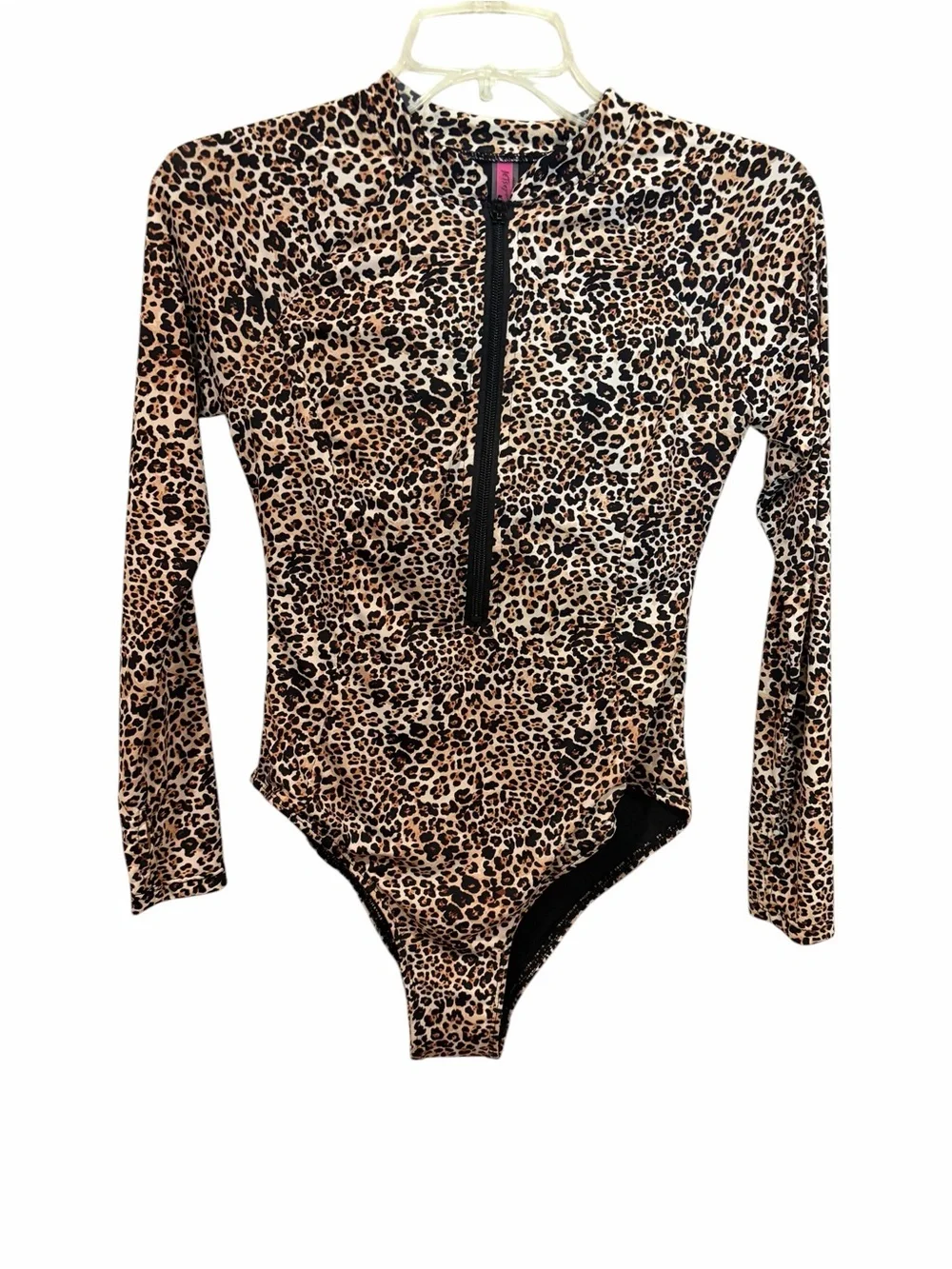 Betsey Johnson leopard Print long sleeve zip up rash guard swimsuit size medium